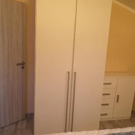 Casa Kevra 公寓 *